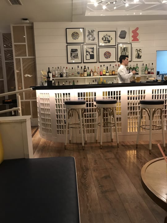 Bar im Foyer H10 Las Palmeras
