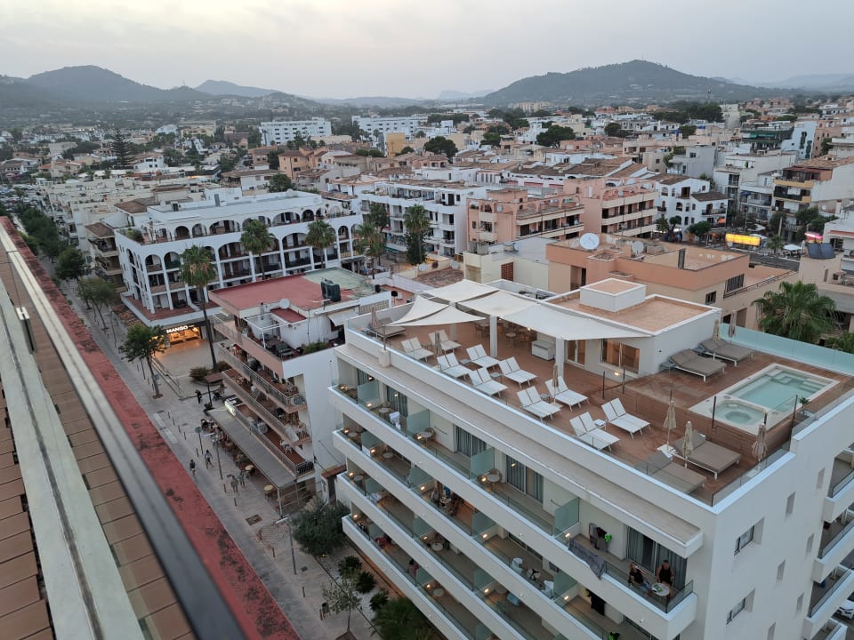 Ausblick Sabina Hotel & Suites