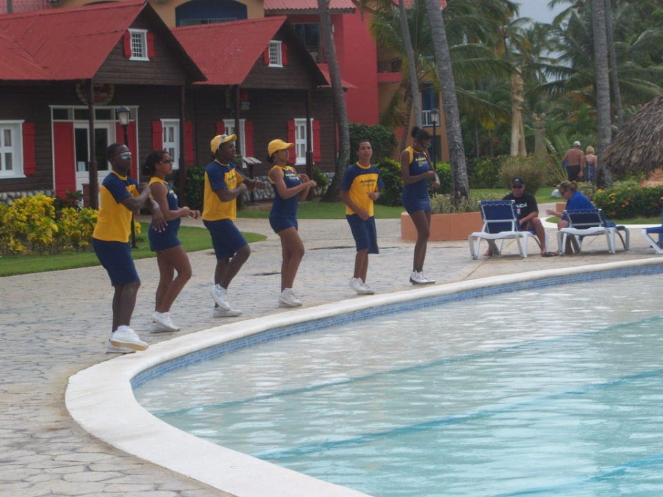 Am Pool 15.00 Uhr Animation Punta Cana Princess All Suites Resort & Spa