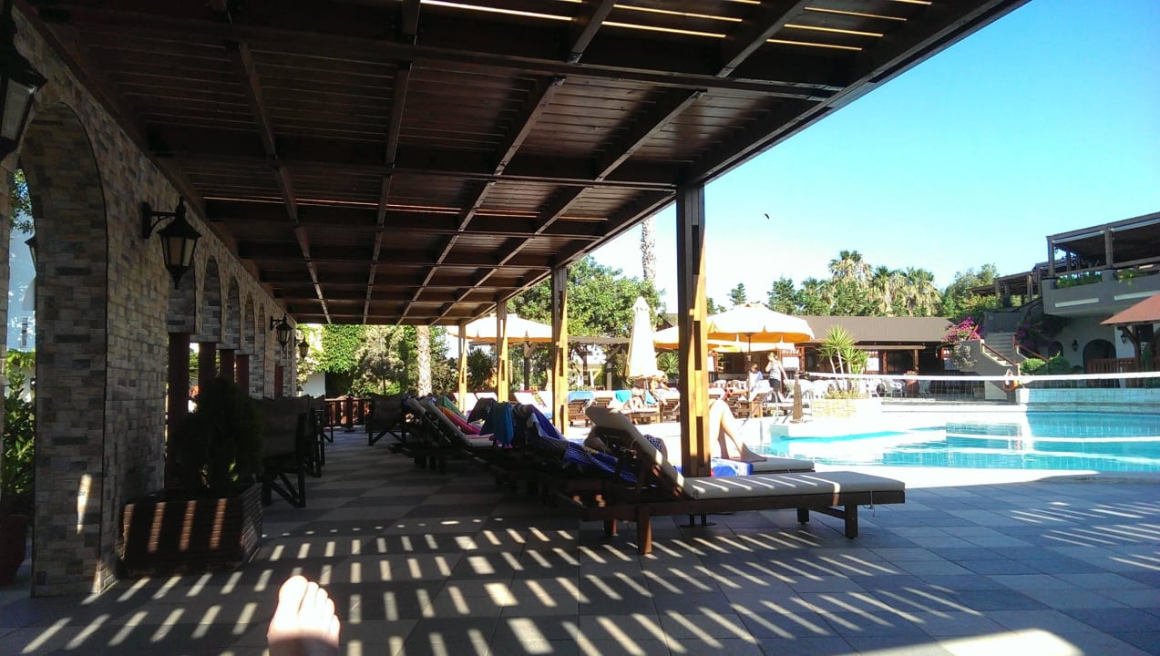 Pool Gaia Garden Hotel