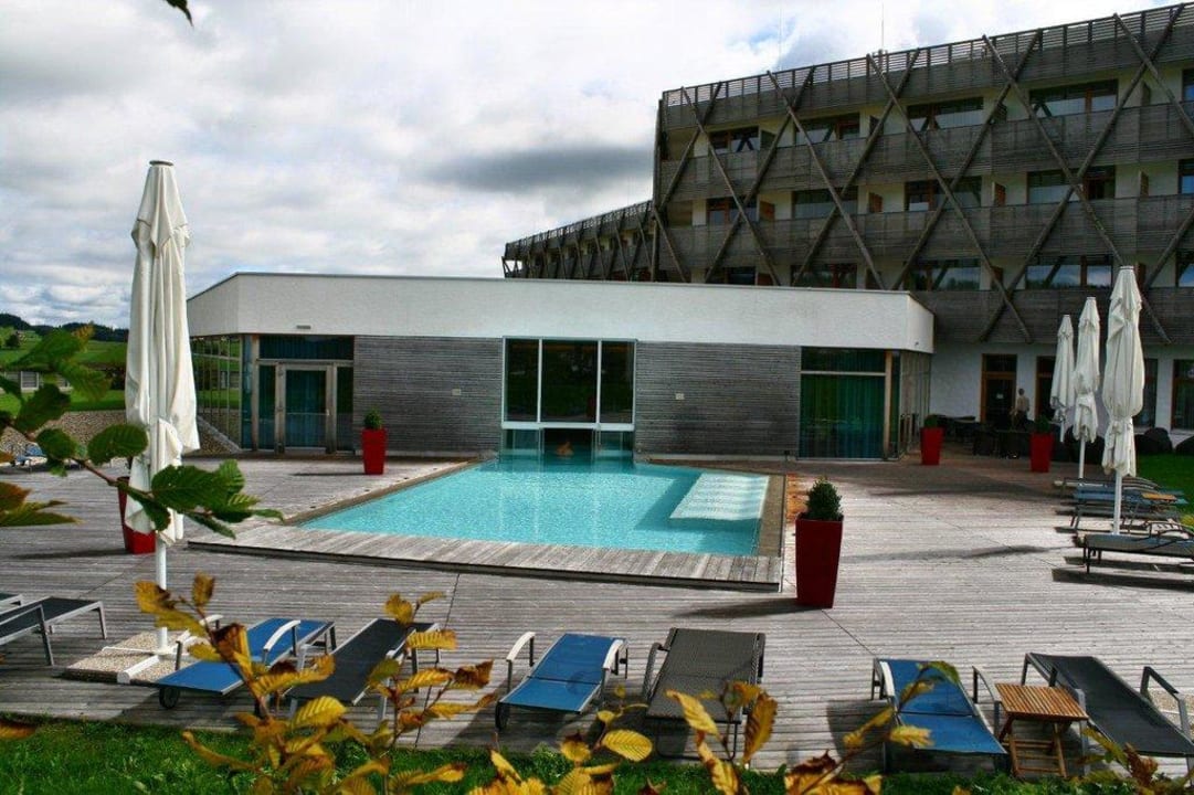 Außenpool Falkensteiner Hotel Bad Leonfelden