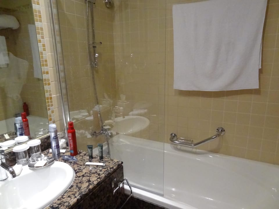 Bad, Toilette Hilton Dubai The Walk