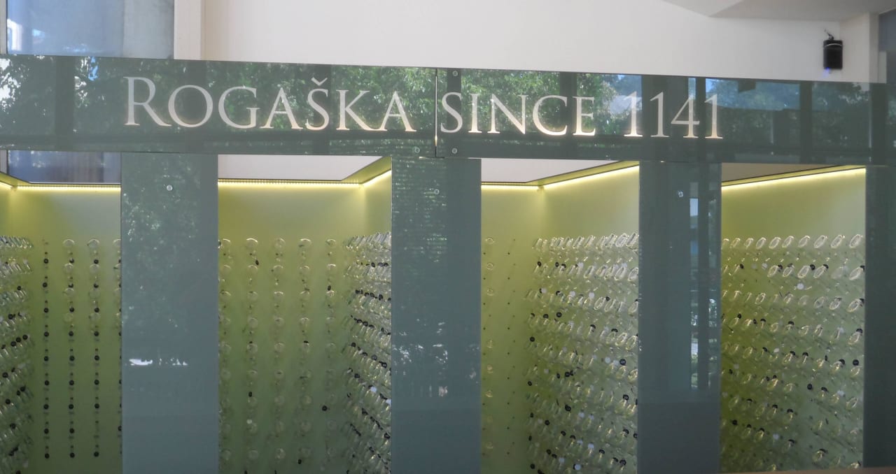 Кружечки для посетителей - у каждого своя Grand Hotel Rogaška Komfort