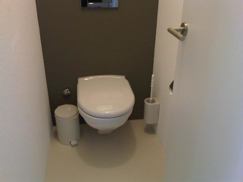 Separate Toilette Hotel Rössli