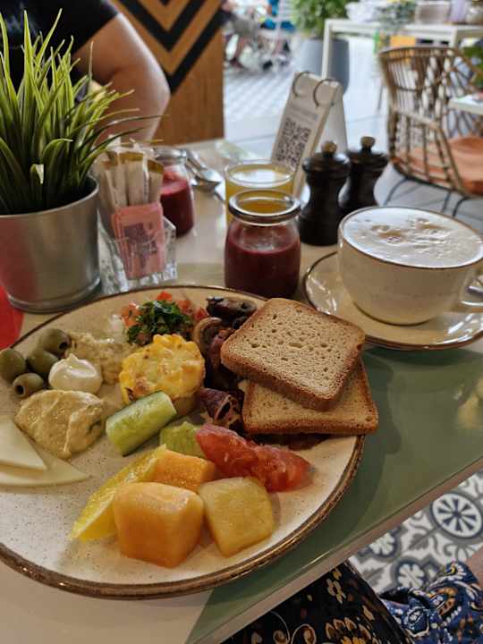 Gastro voco Dubai The Palm by IHG