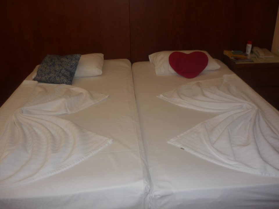 Netter Zimmerservice Club Grand Aqua