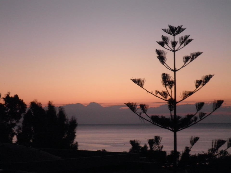Sonnenaufgang Hotel Calypso Beach