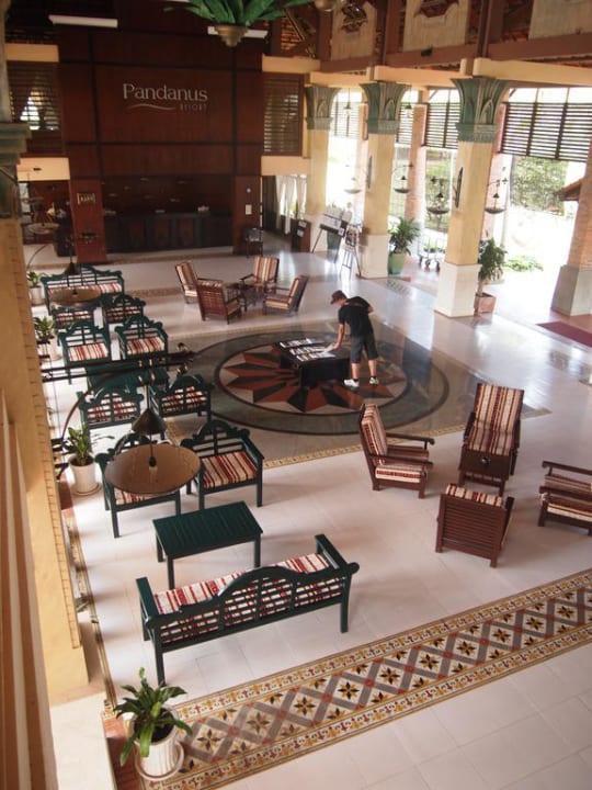 Lobby Pandanus Resort