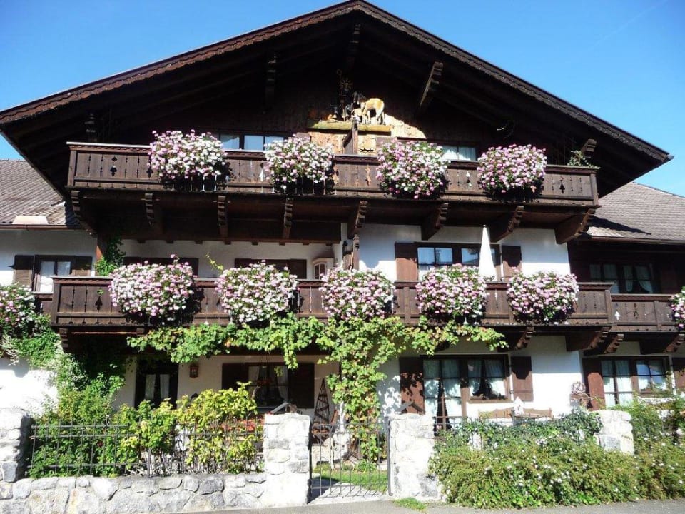 Hinteransicht des Fiakerhofs Ferienwohnungen Fiakerhof