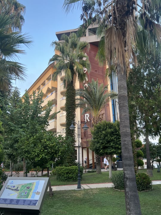 Außenansicht Saphir Hotel & Villas