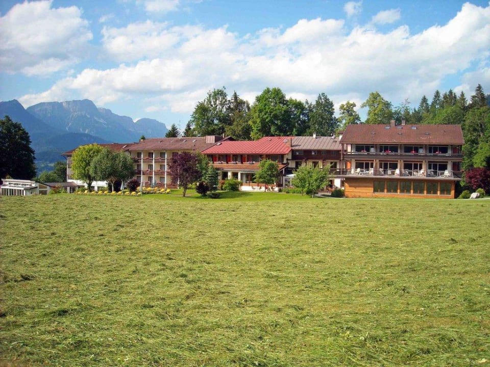 Hotelansicht Alm- & Wellnesshotel Alpenhof