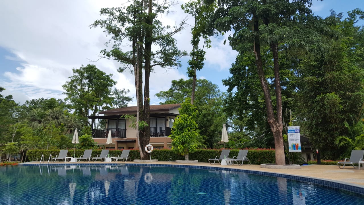 Pool The Leaf on The Sands by Katathani