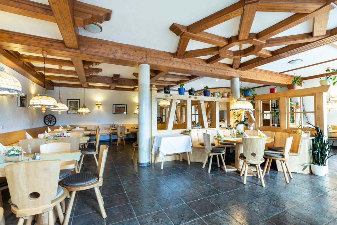 Gastro Hotel Landgasthof Zum Pflug