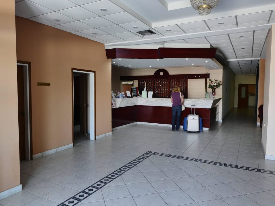 Recepcja Hotel Astir Beach