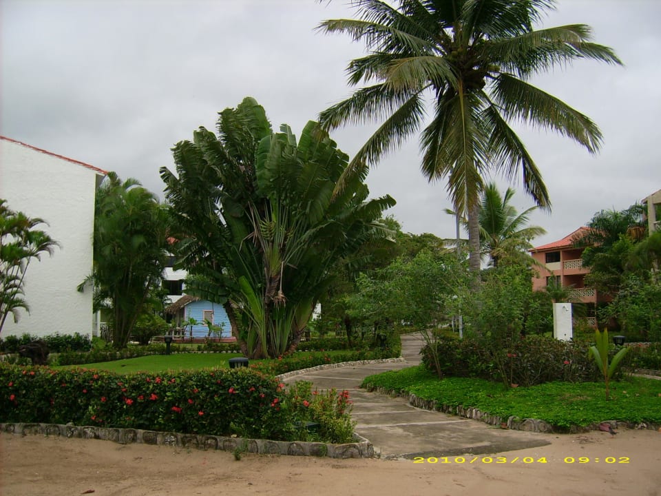 Blick vom Strand Emotions by Hodelpa Puerto Plata