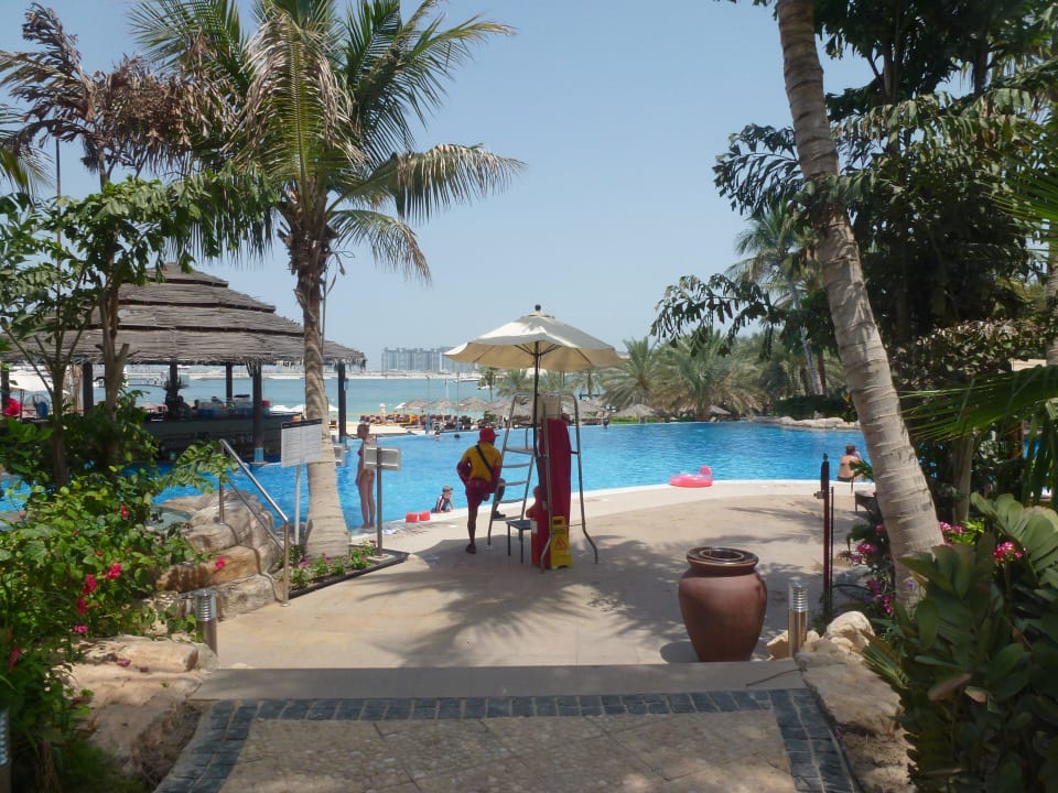 Poolbereich The Westin Dubai Mina Seyahi Beach Resort & Marina