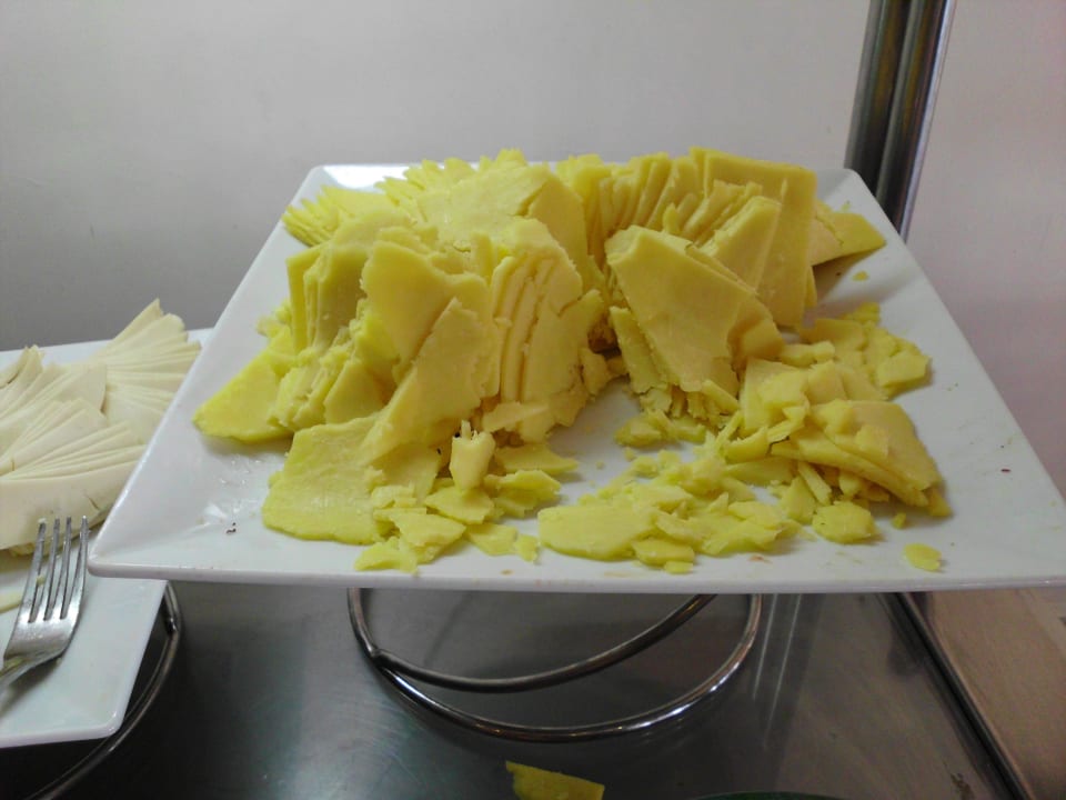 Ungekühlter Frühstückskäse Three Corners Sea Beach Resort