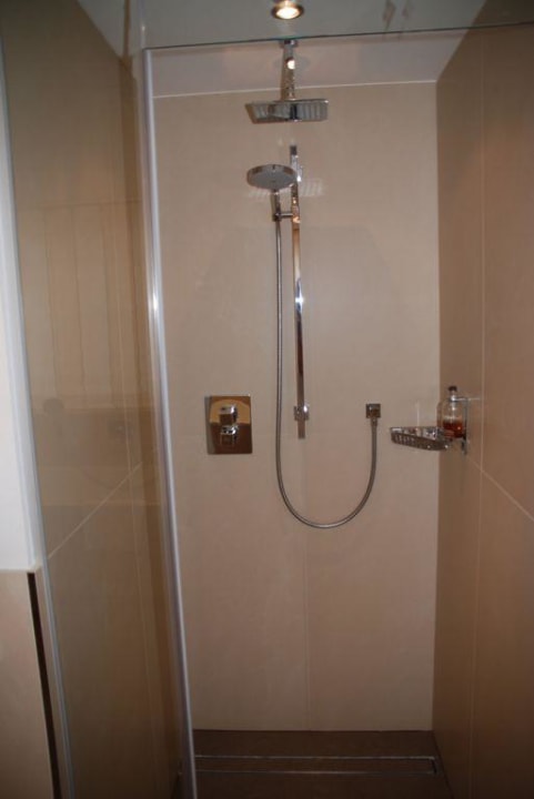 Dusche Hotel Trofana Royal
