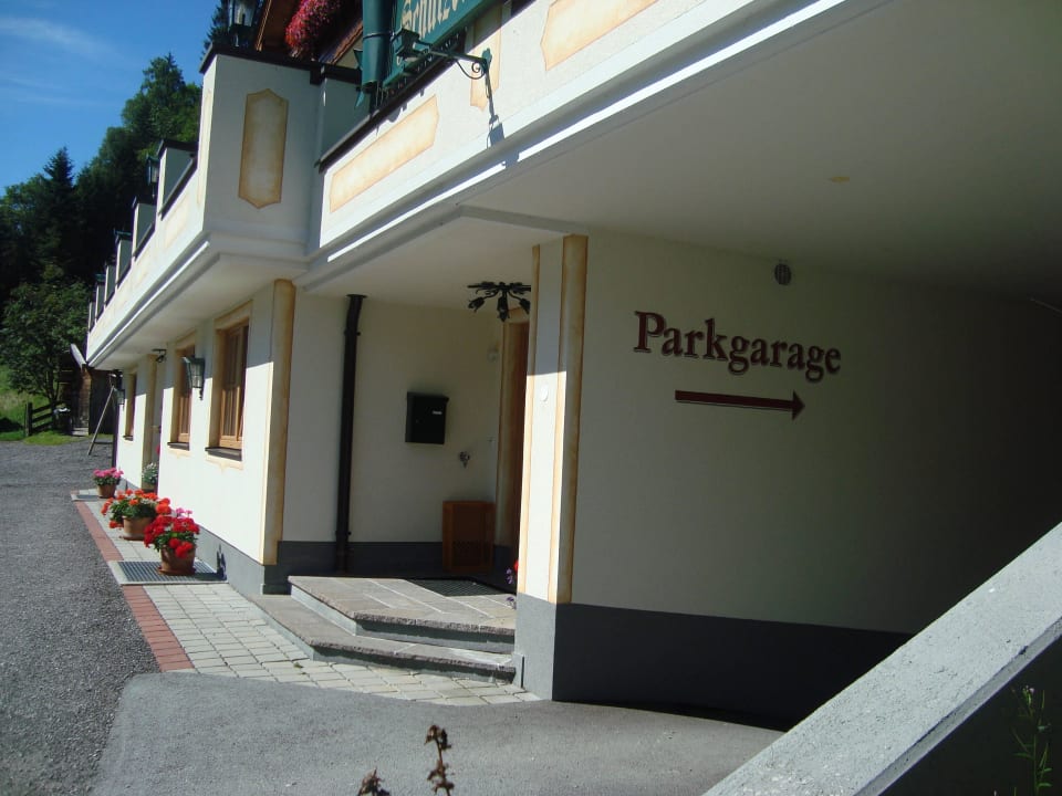 Garage  Hotel Appartmenthaus Schützenhof - Schied