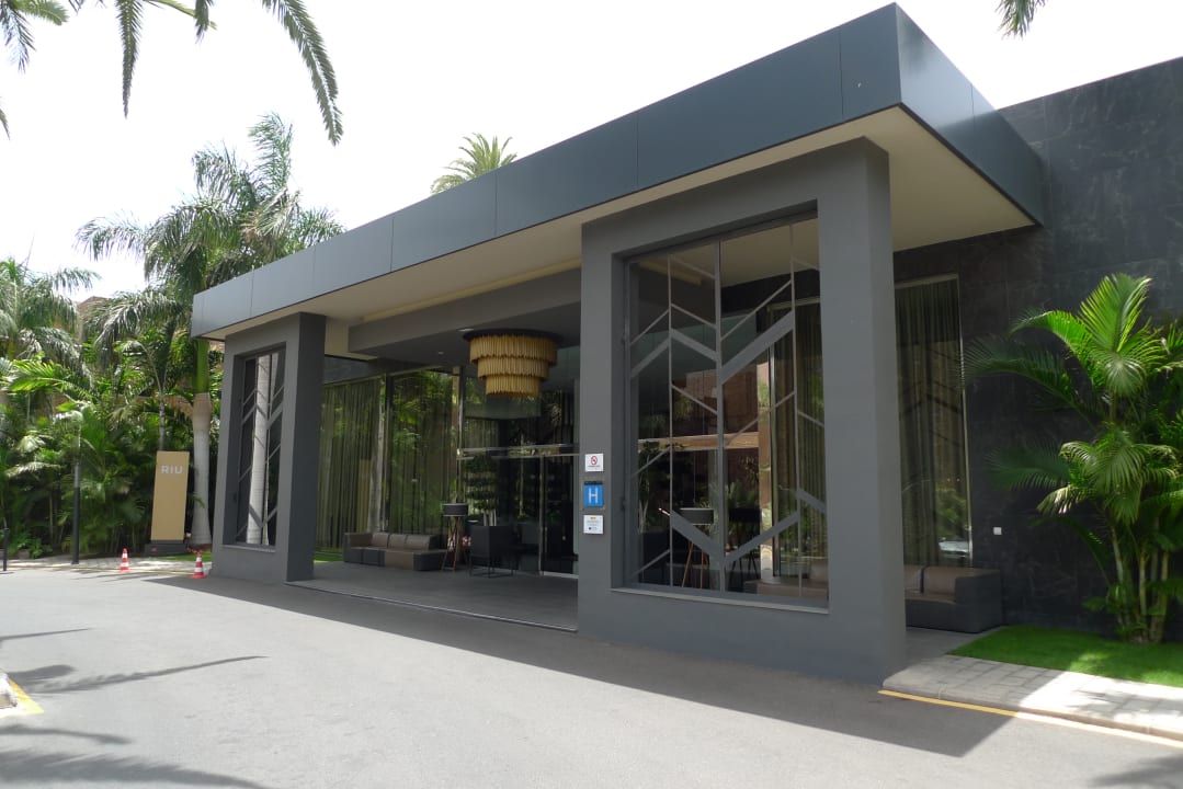 Außenansicht Hotel Riu Palace Oasis