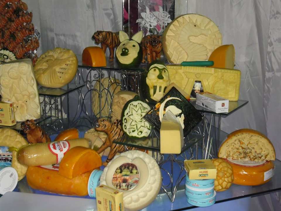 Новогодняя сервировка Pickalbatros Alf Leila Wa Leila Resort - Neverland Hurghada