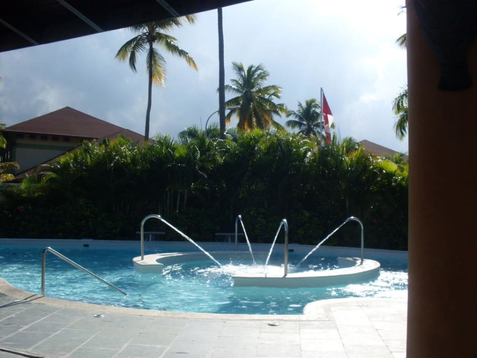 Wellness/Poolbereich im Spa Grand Palladium Select Bávaro Resort & Spa