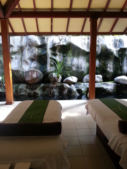 Spa Adaaran Select Meedhupparu Island Resort - Premium All Inclusive