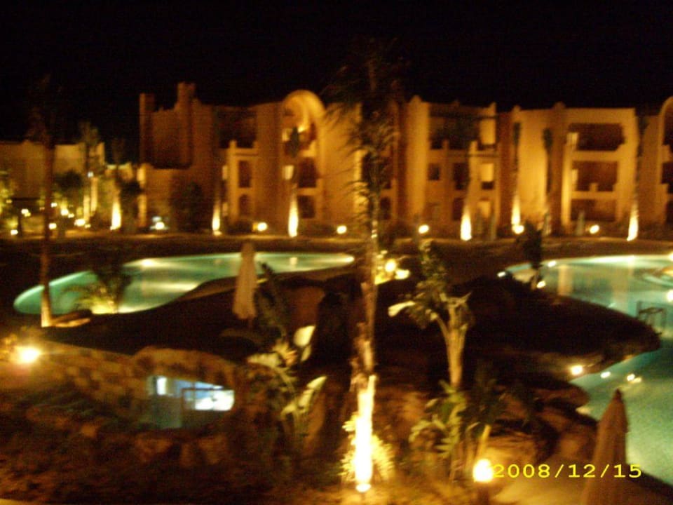 Anlage bei Nacht Stella Beach Resort & Spa Makadi Bay