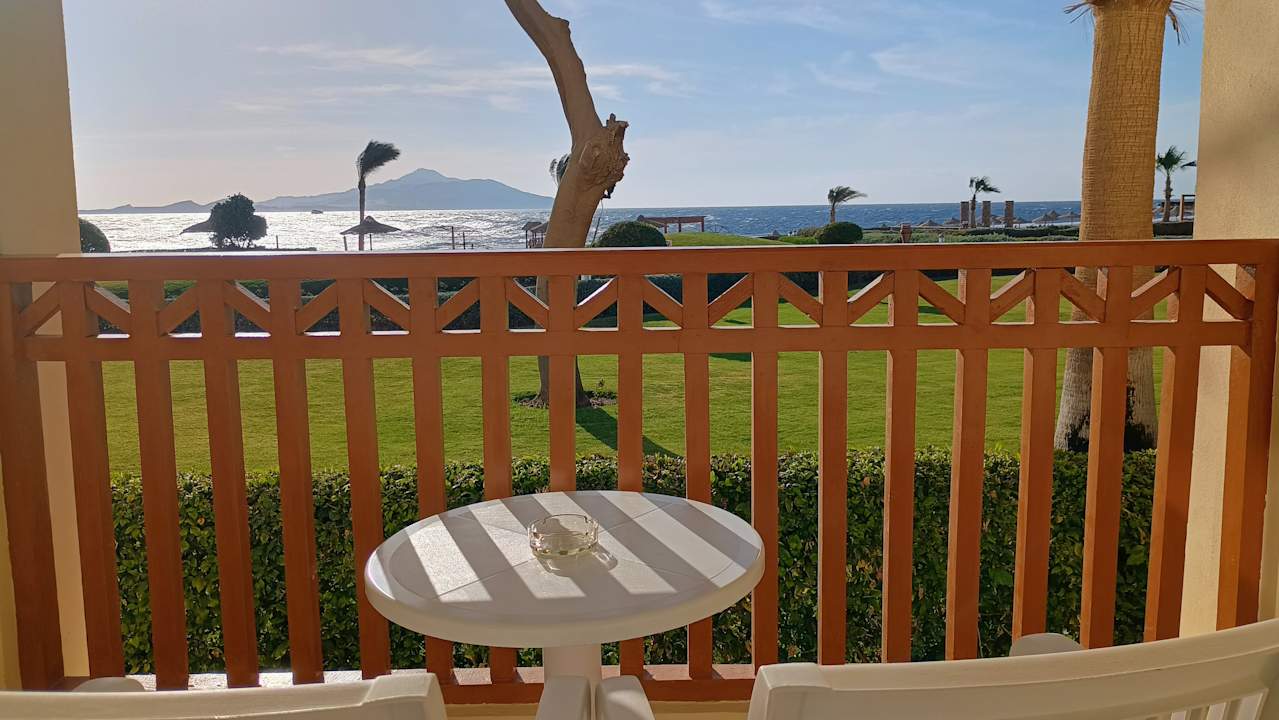 Zimmer Charmillion Club Resort