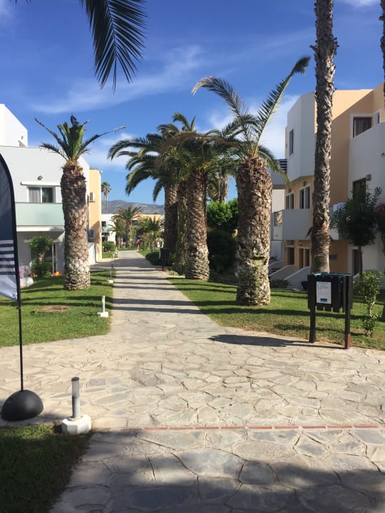 Gartenanlage Atlantica Marmari Beach