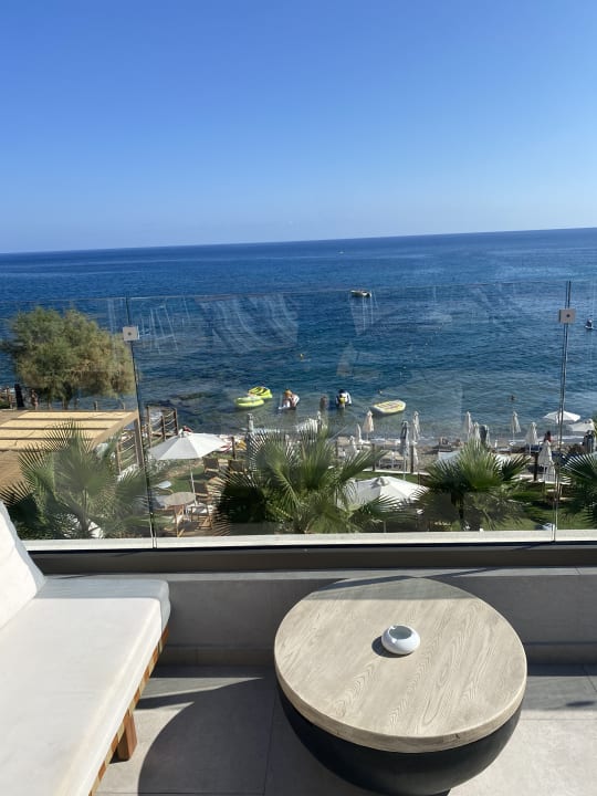 Strand AKASHA Beach Hotel & Spa