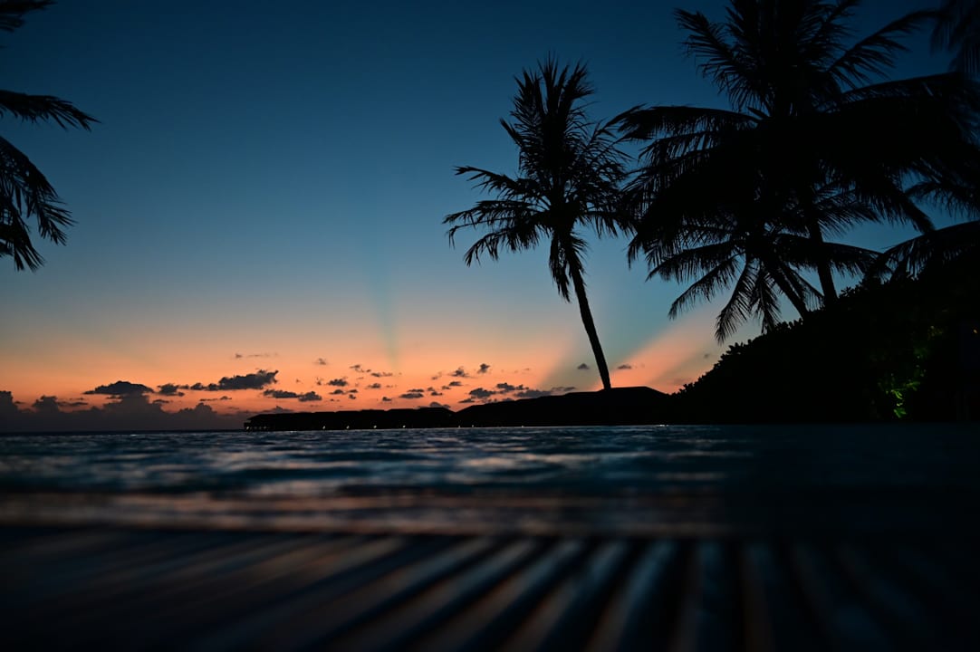 Außenansicht Vilamendhoo Island Resort & Spa