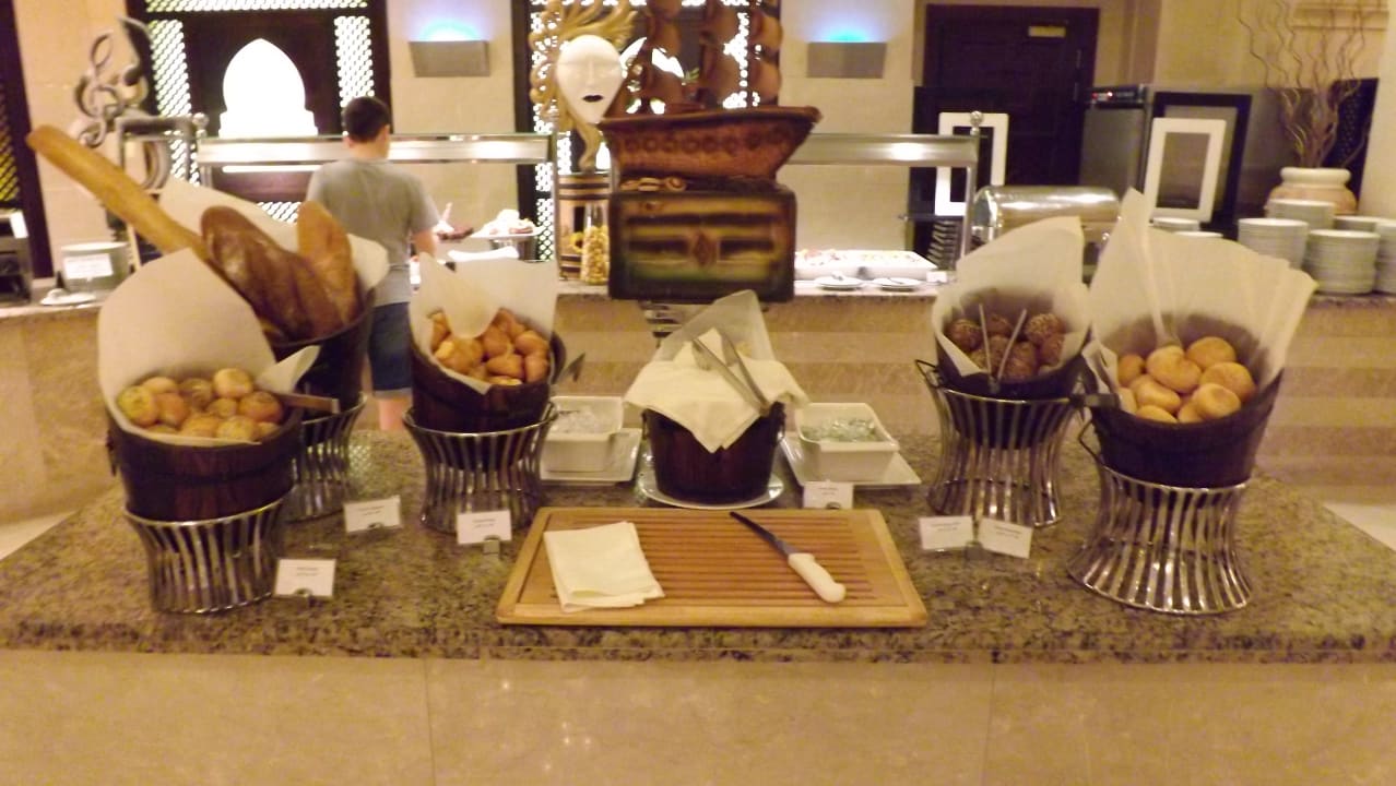 Restaurant Miramar Al Aqah Beach Resort