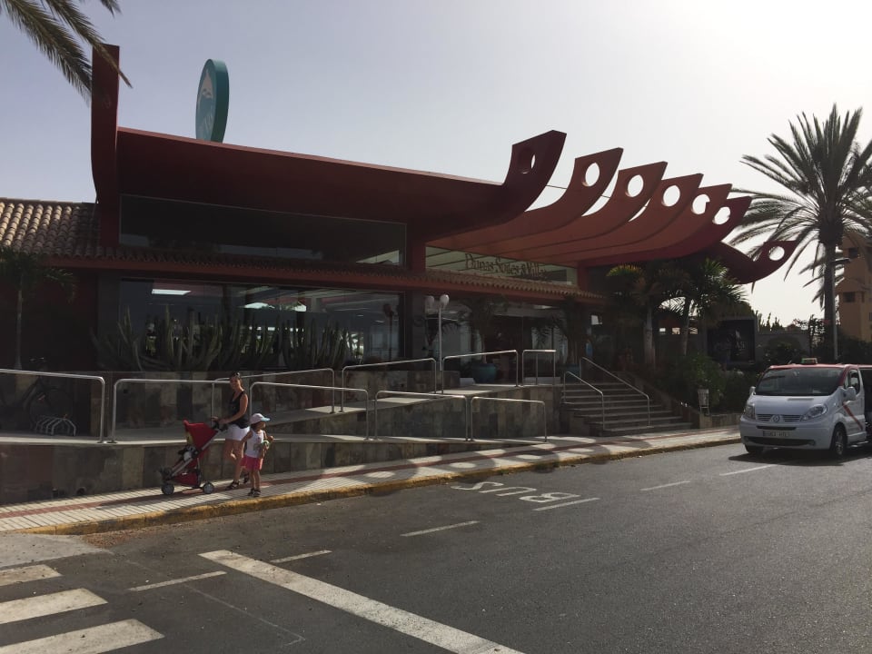 Eingang Suites & Villas by Dunas