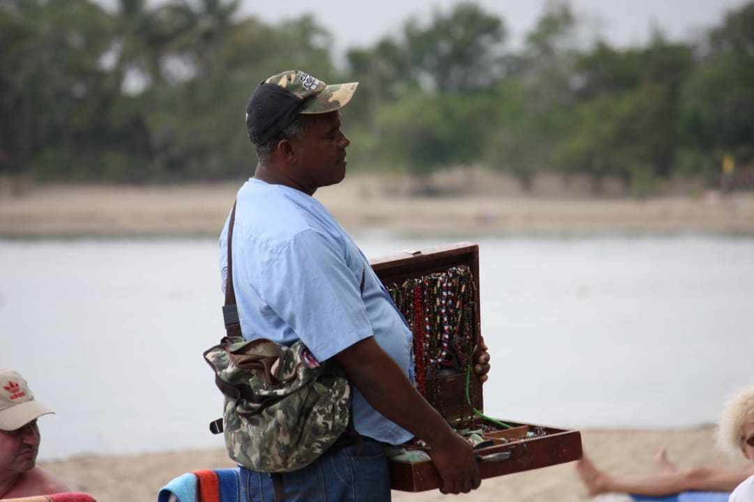 Strandverkäufer Sunscape Puerto Plata