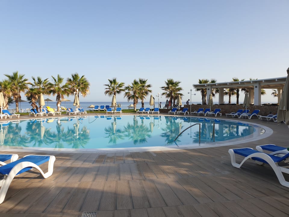 Pool Lyttos Beach Hotel