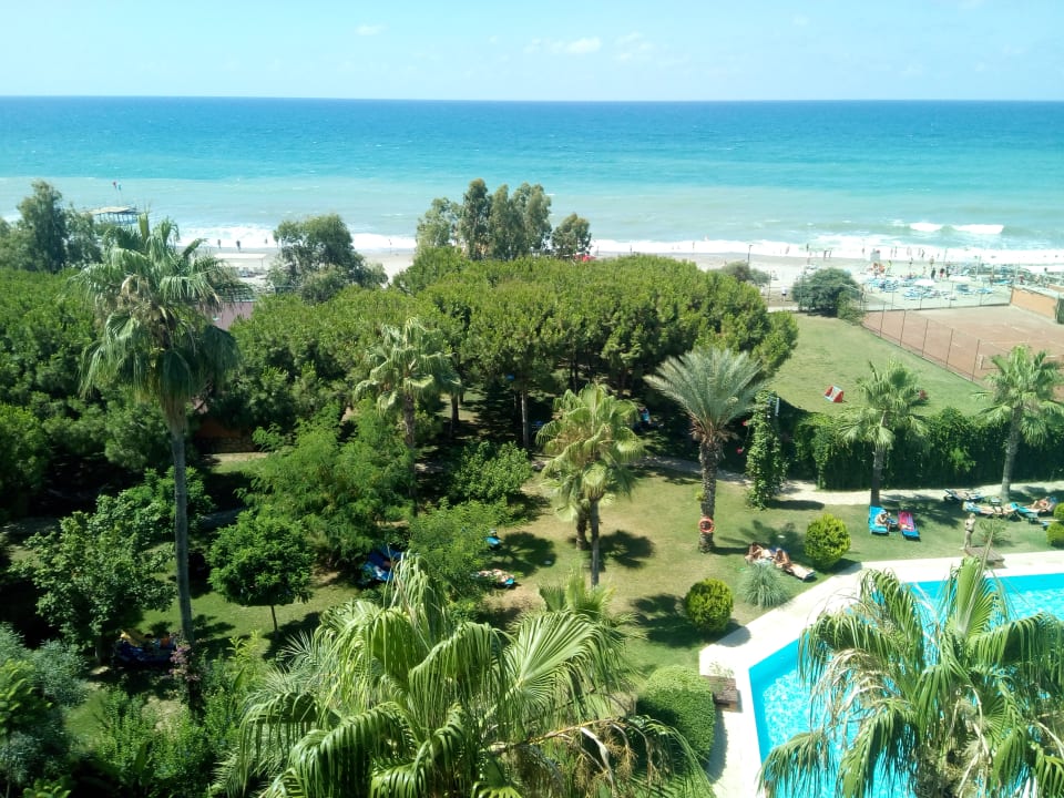 Ausblick Club Turtas Beach Hotel