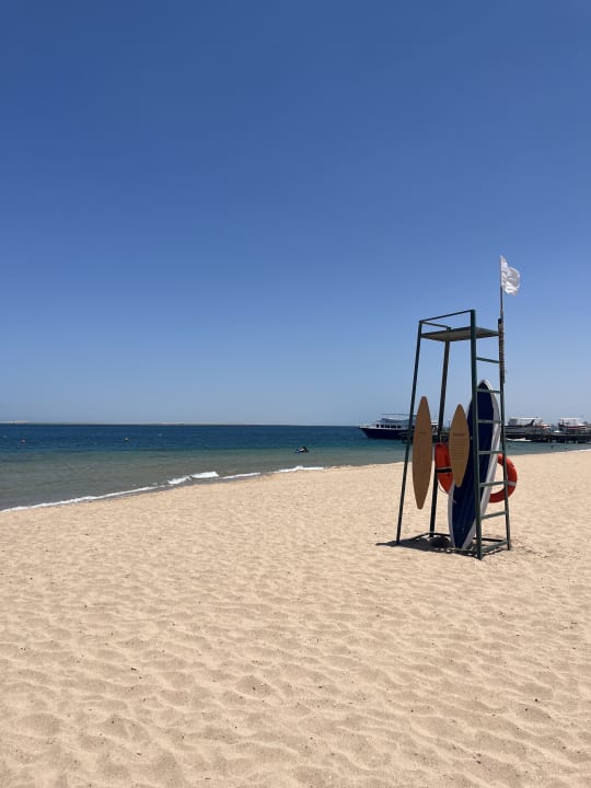 Strand Lotus Bay Beach Resort