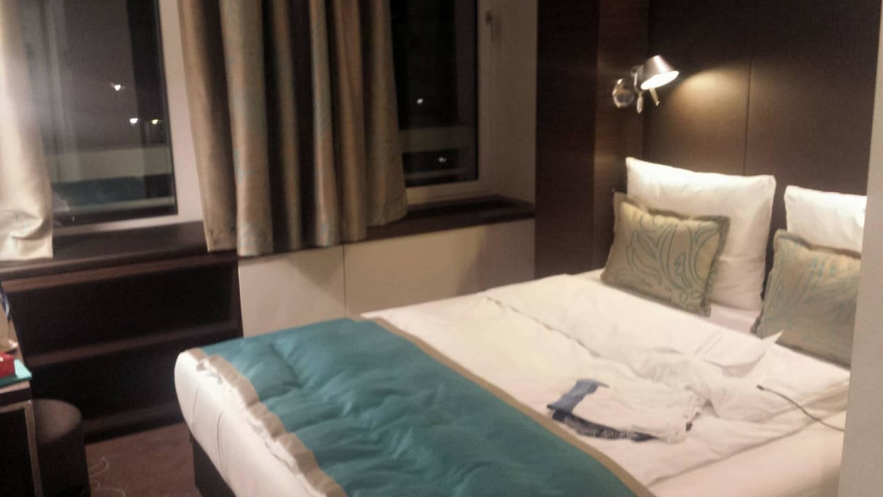 Blick aufs Bett Motel One München-Campus