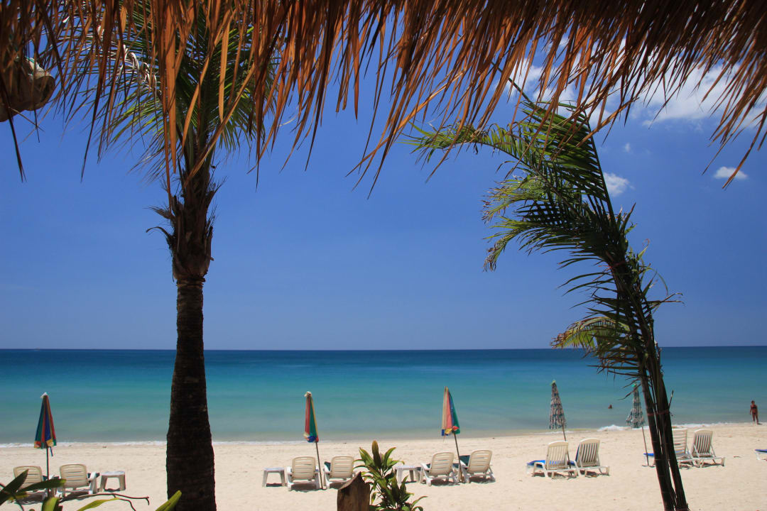 Strandabschnitt in der Nähe des Best Western Hotel Best Western Premier Bangtao Beach Resort & Spa