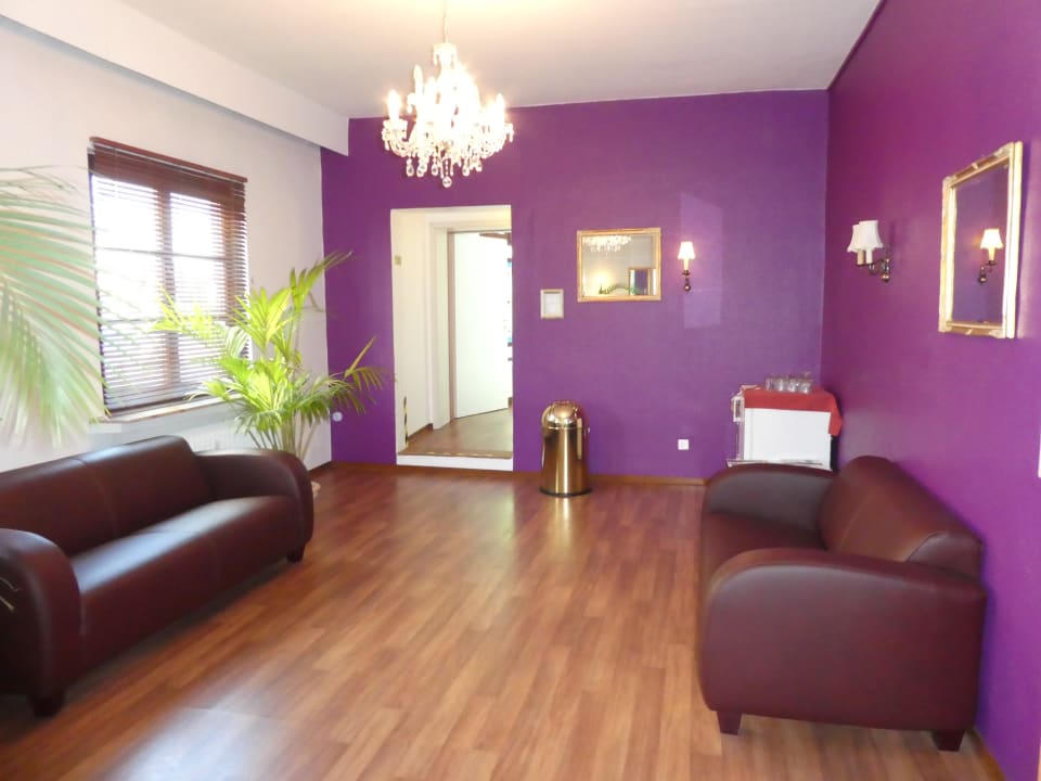 Lobby Hotel Columbus & Columbus Glamping