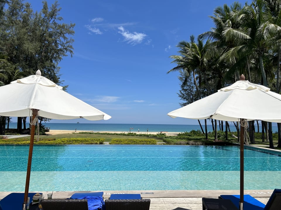 Pool Dusit Thani Krabi Beach Resort