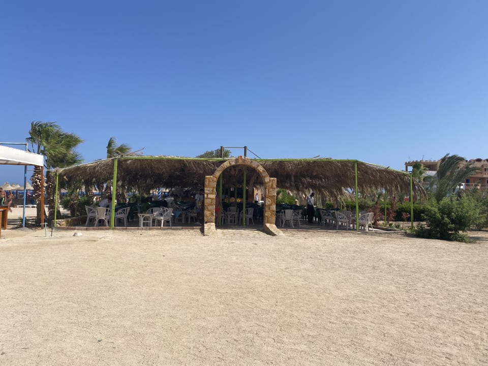 Gastro Pensée Royal Garden Beach Resort
