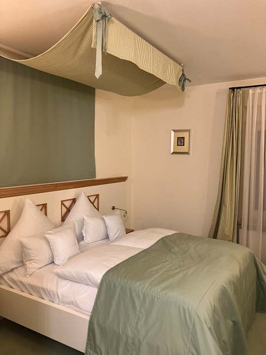 Zimmer Relais & Châteaux Hotel Burg Schwarzenstein