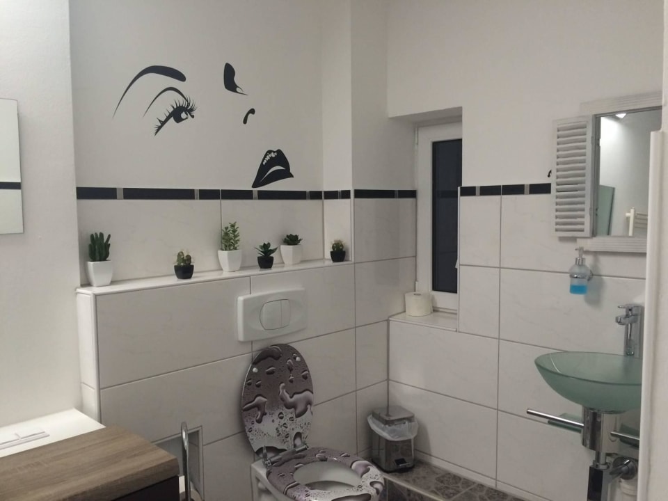 Badezimmer Exklusives Loft zur Messe und Erholung