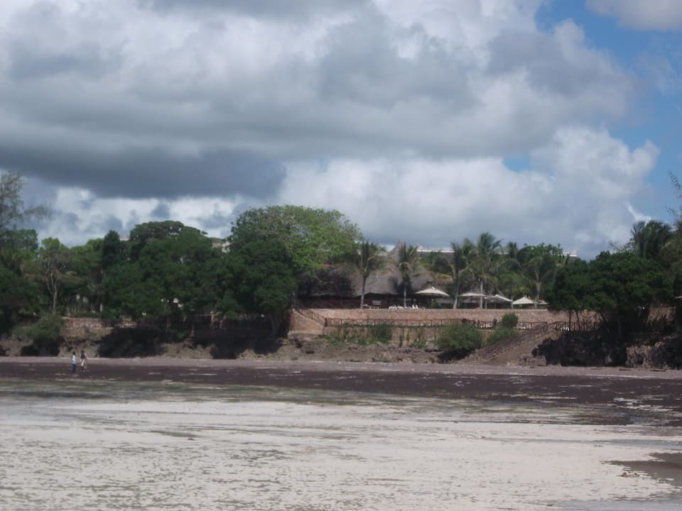 Strand bei Ebbe Hotel Papillon Lagoon Reef