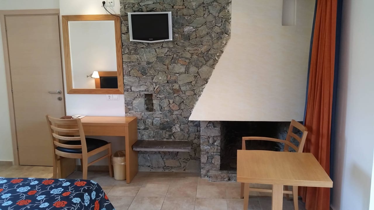 Wohnraum und Schlafraum Civitel Creta Beach