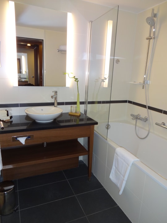 Bad Hotel Crowne Plaza Montpellier Corum