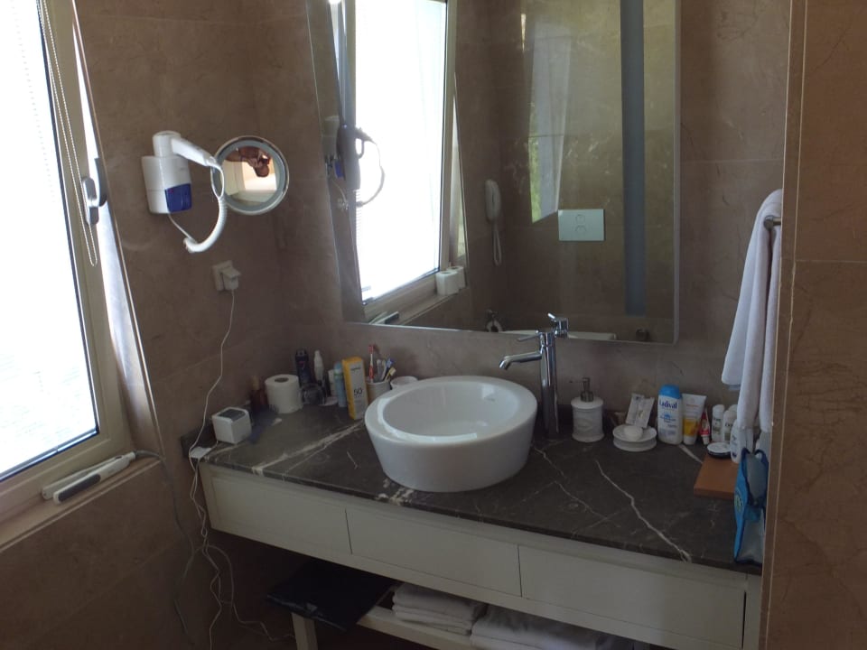 Ein Teil des oberen Badezimmer Paloma Oceana