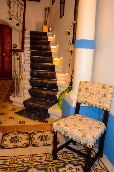 Lobby Maleth Inn Guest House